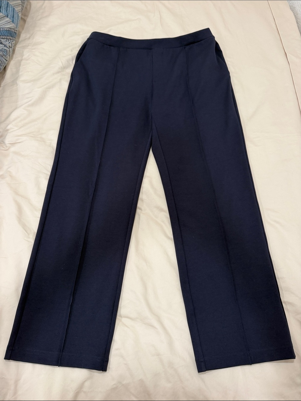 Lands' End NWOT Women's Navy Straight-Leg Stretch Trousers Size L 14-16